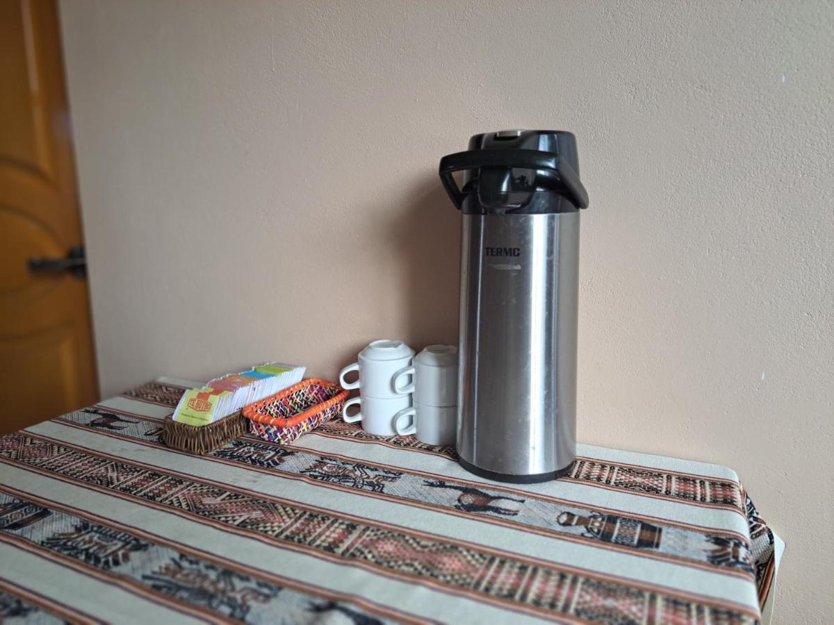 Maychu'S Albergue Chincheros  Buitenkant foto